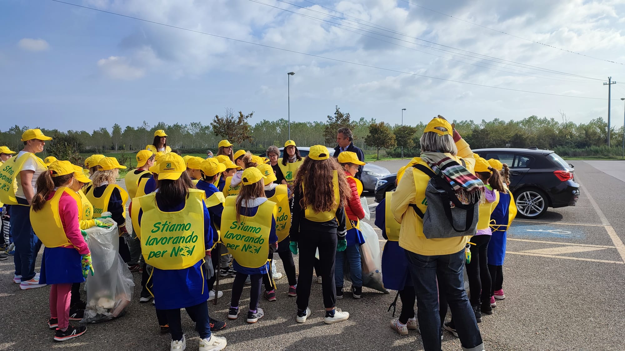 Torna "Puliamo il Mondo" con Legambiente: bimbi in azione il 23-24 novembre