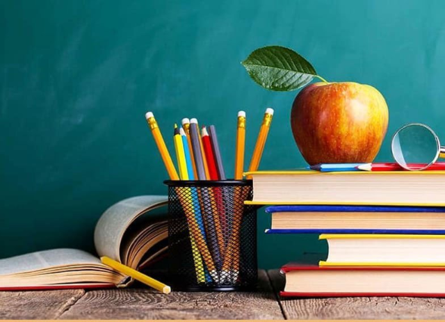 Pubblicazione elenco beneficiari contributo pacchetto scuola 2022-2023